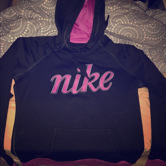 Nike Other - Nike Woman’s hoodie Nike Other - Nike Woman’s hoodie